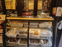 -蔼若春.传承三十年云南菜(金碧公园店)