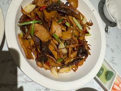 -关东小磨东北菜(漕河泾印象城店)