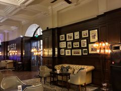 -LONG BAR 廊吧(外滩华尔道夫酒店)