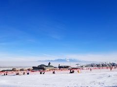 -丝绸之路山地度假区滑雪场