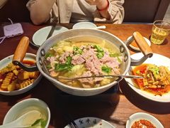-全牛匠·乐山跷脚牛肉(西单华威约饭街店)