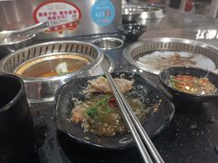 -钱小主·自助回旋烤肉火锅餐厅(东方新天地店)