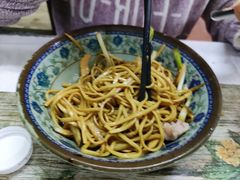-无名氏宵夜小摊(祝家三姐妹馄饨店)