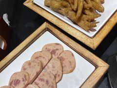 红烧耙鸡爪-重庆古老火锅