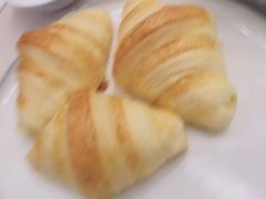 牛角包-大天然酒店(军民路店)