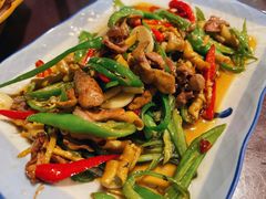 炒鸡杂-百年粉蒸牛肉