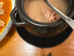 -莲餐厅·湖北菜·潜江小龙虾店(愚园路店)