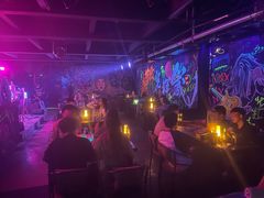 -vimi便利店酒吧