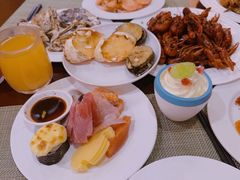 -龙跃国际大酒店自助餐