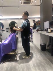 -卓梵美发·精品Salon