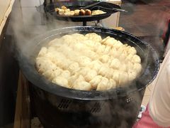 -黄阿姨锅贴大王(万航渡路店)