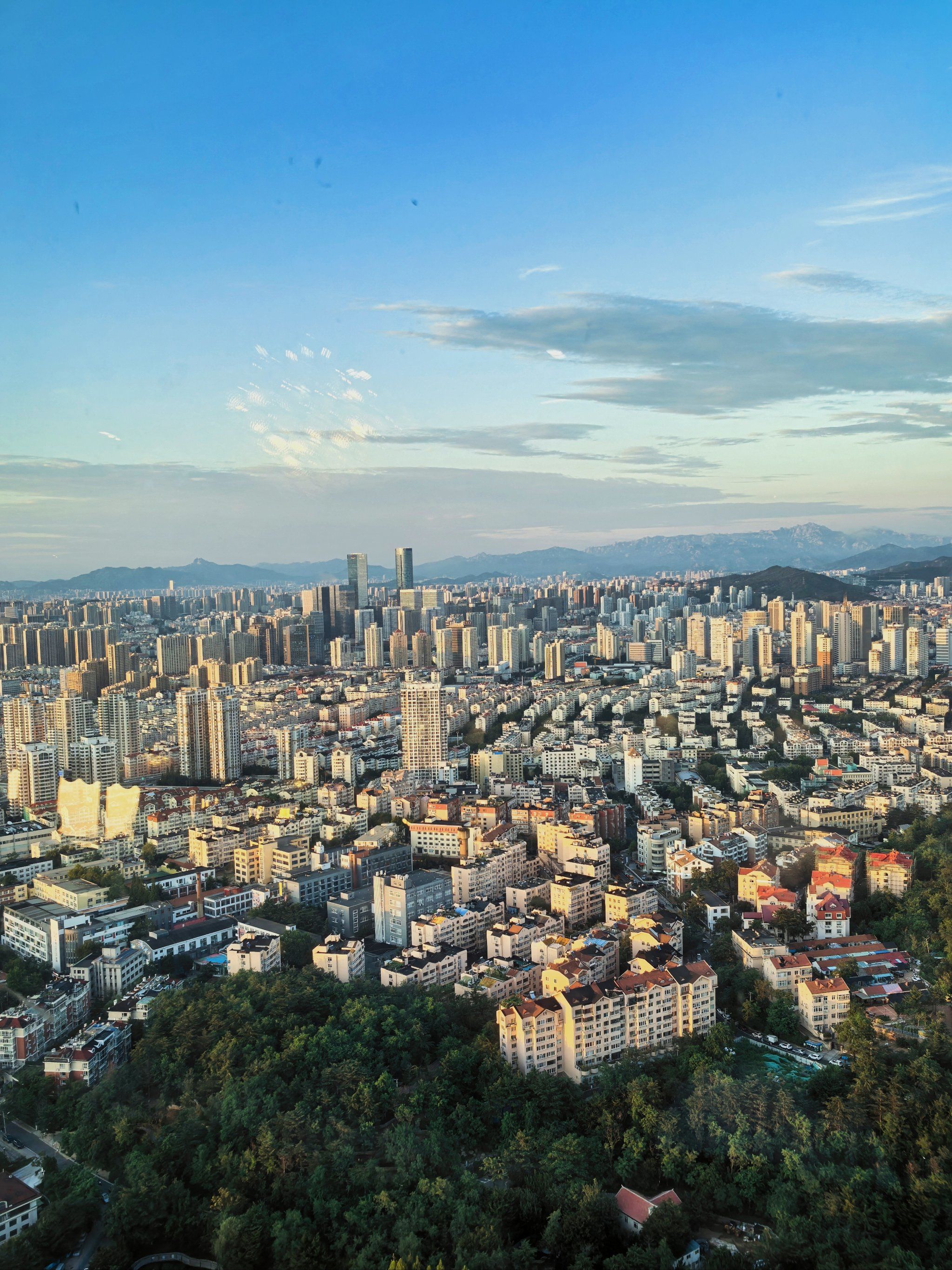 俯瞰青岛绝美观景地,日落时刻超浪漫!