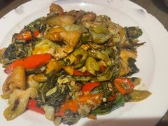 酸菜肥肠-小镇厨房(古镇店)