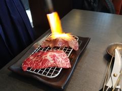 -铭牛烧肉·和牛海鲜自助(高新月牙湖店)