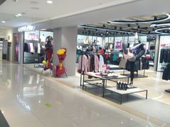 -李宁(西湖银泰城店)
