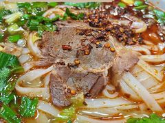 -遵义虾子张六羊肉粉(普陀路店)