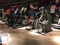 -威尔仕健身会所(古北1699店)
