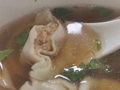 -周震馄饨