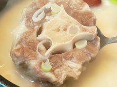 -益百岁牛尾汤(香山路店)