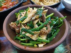 热卤四合一-黑白电视长沙小吃(美林M·LIVE天地东座店)