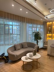 -香港倾城国际·美容美体中心