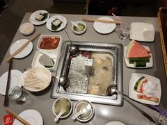 -海底捞火锅(雄峰城店)
