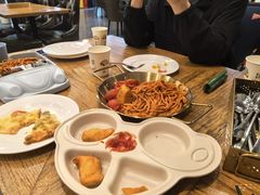 -汽车博物馆主题餐厅