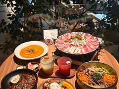 -KimPro 辛普乐概念韩餐