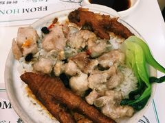 排骨凤爪煲仔饭-点点心点心专门店(湾仔店)
