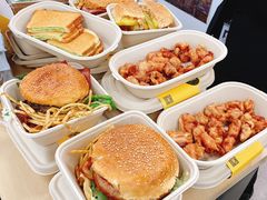 -HELLO 27 意面·沙拉·帕尼尼