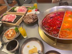 -湊湊火锅·茶憩(南京万象天地店)