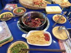 -马路边边火锅串串(观前街店)
