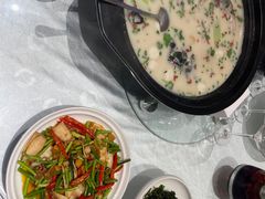 -舟小鲜·舟山小渔村(凤城四路中登广场店)