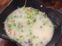 -海岛八号龙虾烧烤田鸡(蓝天路总店)