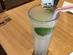 -必胜客(上海新南方商城PH店)