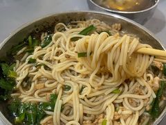 -正宗杨记普洱酸醋米线(总店)