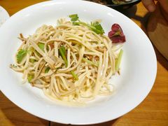 -乐忻皇朝(上海中心大厦店)