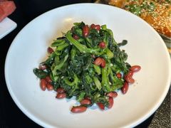 -辣尚瘾·烤鱼·新川菜(牡丹园直营店)