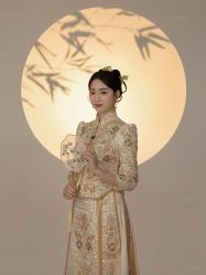 -樱花婚纱摄影