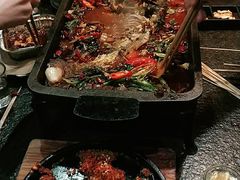 -何师烧烤Pro ·江湖川菜·小龙虾·精酿(太古里旗舰店)