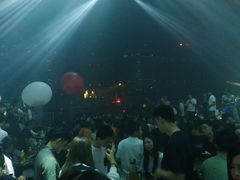 -Club Queen皇后酒吧