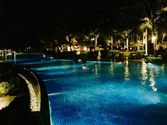 -岘港皇冠假日酒店
