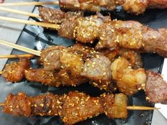 -啊美丽炭火烤肉(滑翔一店)