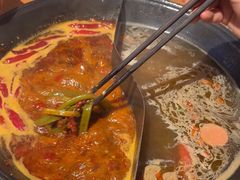 -三个四川人火锅(华联商厦店)