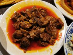 -爆炸头阿姨小四川正宗川味小吃(无任何分店)