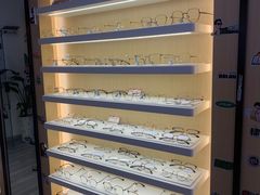 -康利眼镜·蔡司战略合作店(龙泉书房店)