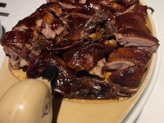 -八府香鸭·啫啫煲(华山路店)