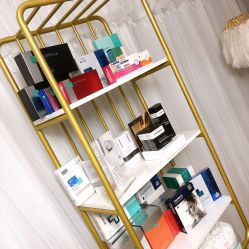 -첫번째 初见美学中心