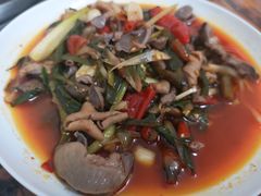 -弓虽昌焖烧鸡(大竹林店)
