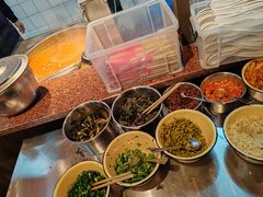 -丽丽三鲜螺蛳粉(田林路店)